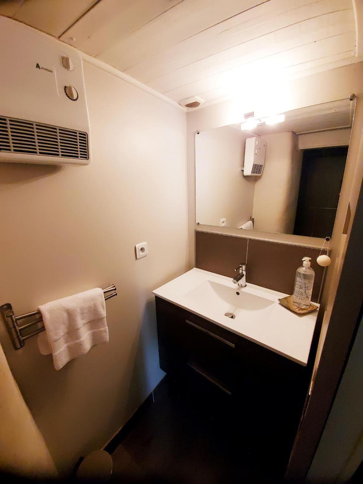 Cosy Flat Market Leilighet La Rochelle  Eksteriør bilde